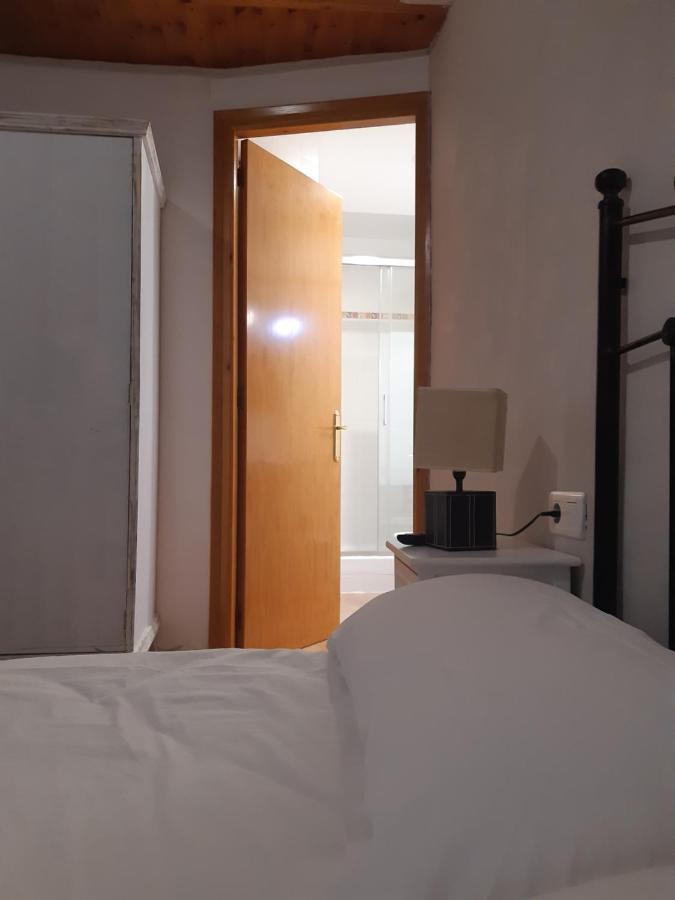 Fonda Toldra Hotel Ulldemolins Bagian luar foto