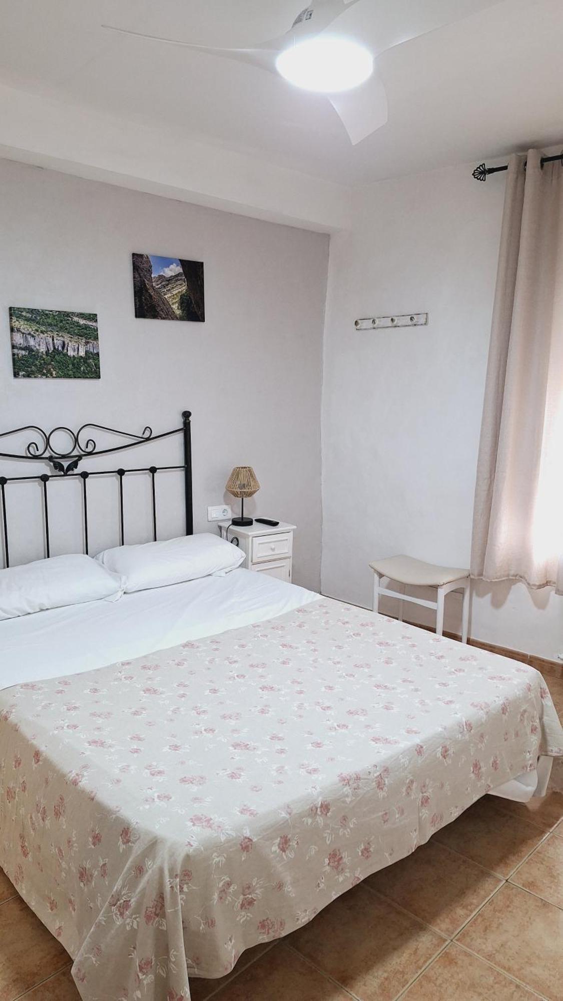 Fonda Toldra Hotel Ulldemolins Bagian luar foto
