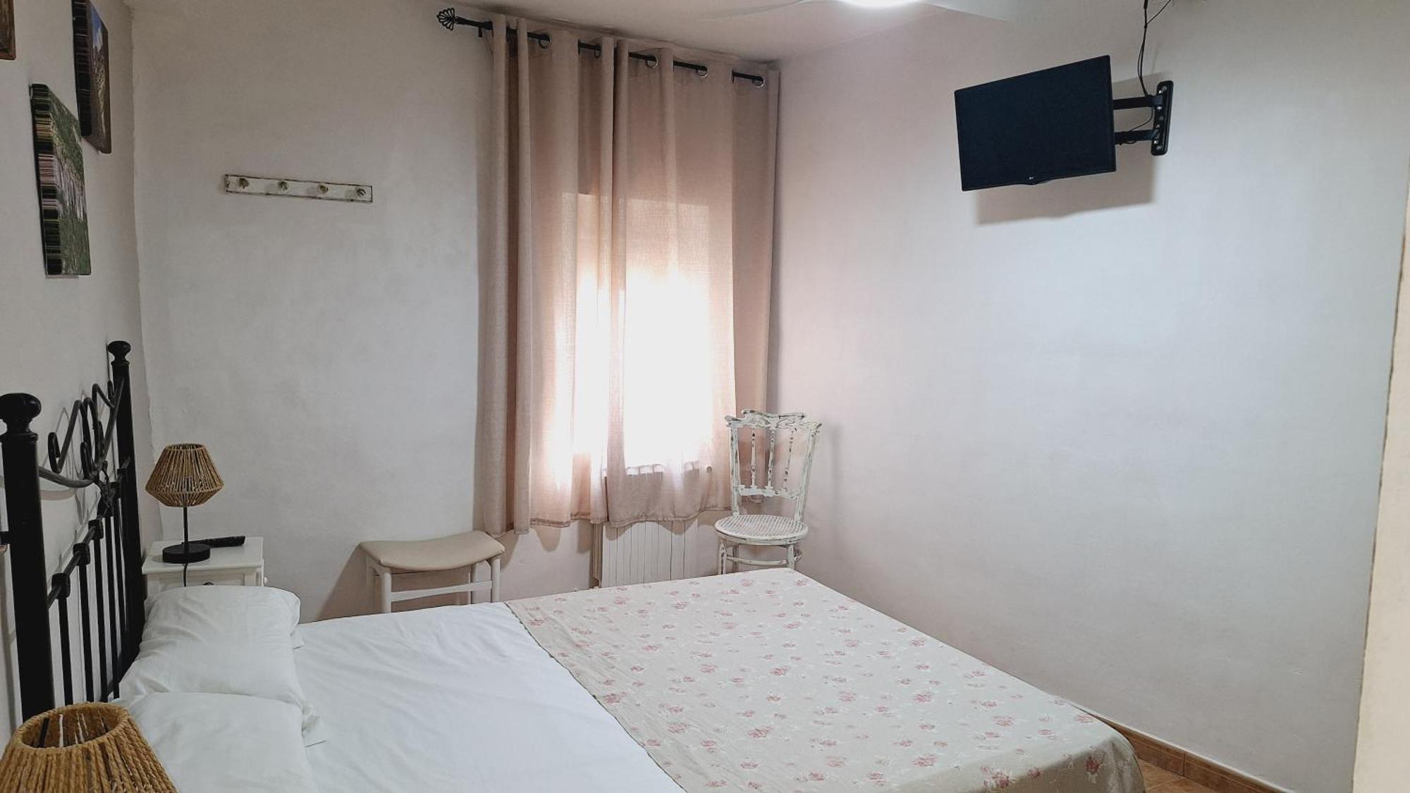 Fonda Toldra Hotel Ulldemolins Bagian luar foto