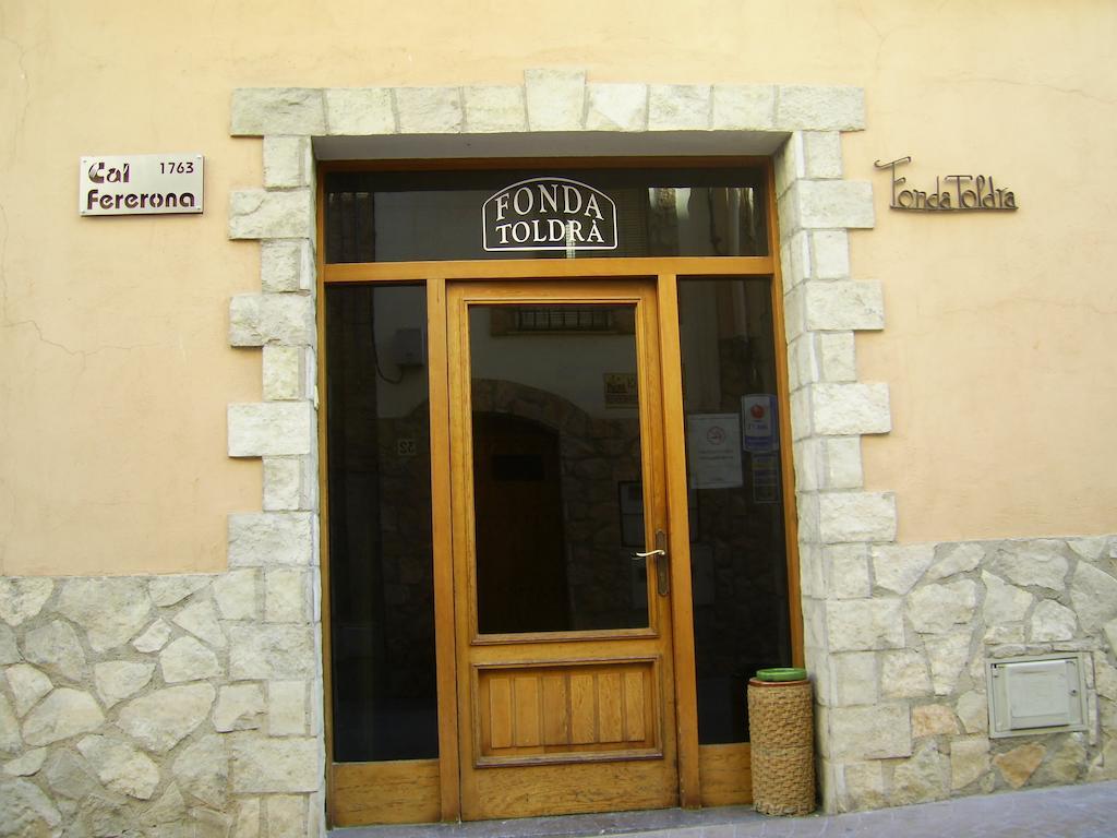 Fonda Toldra Hotel Ulldemolins Bagian luar foto